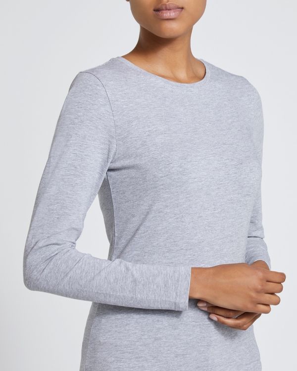 Long-Sleeved Stretch Crew-Neck Top